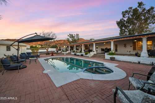 2032 E Euclid Ave, Phoenix, AZ, 85042-8101 | Card Image