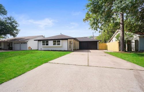 202 Sylvia St, Deer Park, TX, 77536-3406 | Card Image