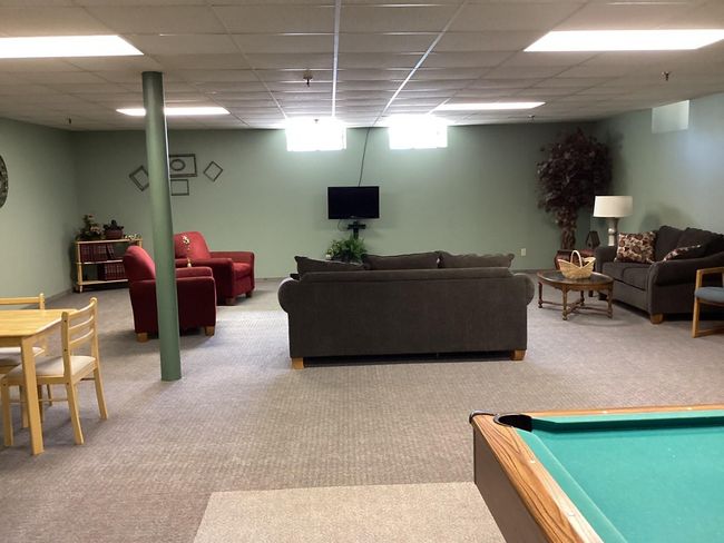 913 Abbott St | Image 19