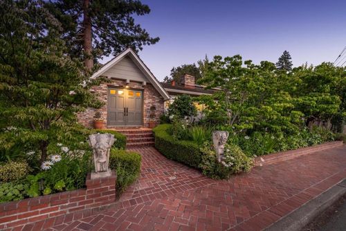 605 Barroilhet Ave, San Mateo, CA, 94402-1042 | Card Image
