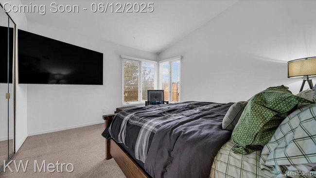 4013 Foxpointe Dr, Condo with 2 bedrooms, 3 bathrooms and null parking in West Bloomfield MI | Image 19