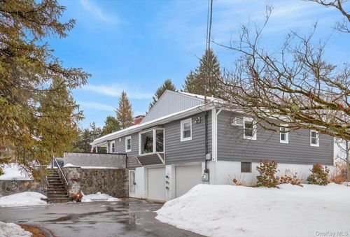 110 Stagecoach Pass, Stormville, NY, 12582-5114 | Card Image