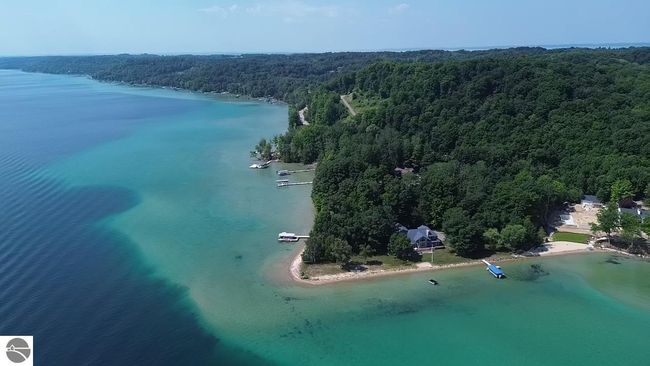 3485 N West Torch Lake Dr, House other with 5 bedrooms, 4 bathrooms and null parking in Kewadin MI | Image 76