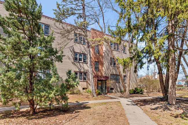 APT-211 - 3134 W Bde Maka Ska Blvd, Condo with 2 bedrooms, 1 bathrooms and null parking in Minneapolis MN | Image 16