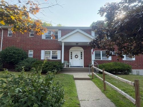 c-112 Litchfield Pines Dr, Leominster, MA, 01453-5813 | Card Image