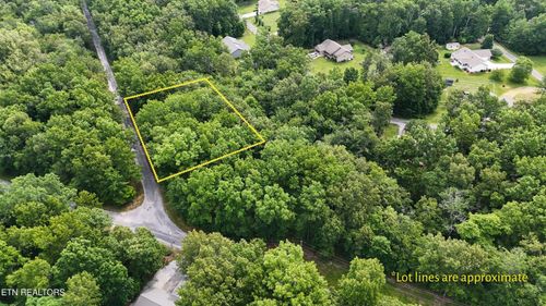 40024004 Desoto Drive, Crossville, TN, 38572 | Card Image