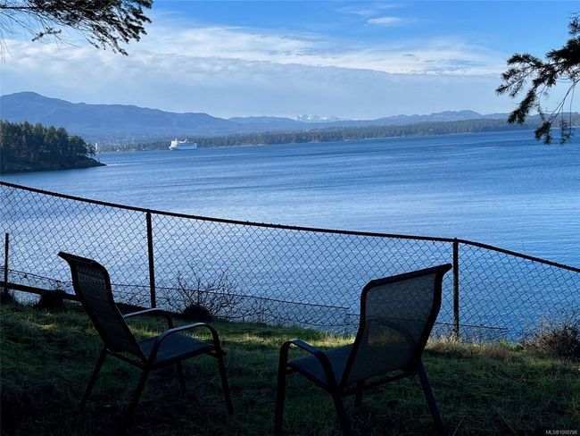 324 Easthom Rd, Home with 0 bedrooms, 0 bathrooms and null parking in Gabriola BC | Image 4