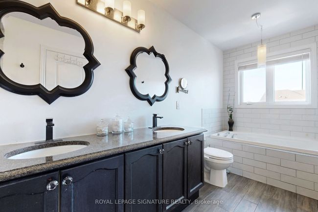 72 Autumn Glow Dr, House other with 4 bedrooms, 4 bathrooms and 1 parking in Markham ON | Image 17