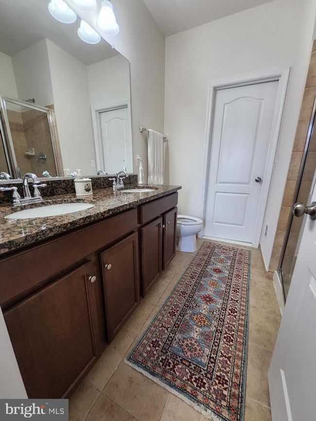8952 Center St, Townhouse with 3 bedrooms, 3 bathrooms and null parking in Manassas VA | Image 12