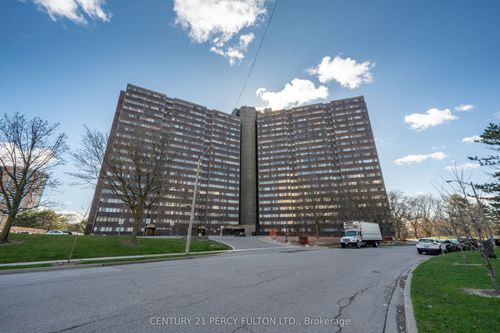 ph-12-11 Wincott Drive, Etobicoke, ON, M9R2R9 | Card Image