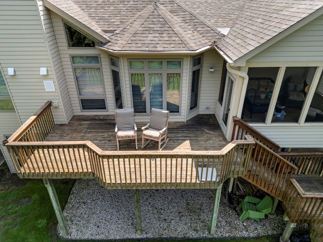 10605 Red Hawk Ln, House other with 5 bedrooms, 4 bathrooms and 3 parking in Spring Grove IL | Image 41