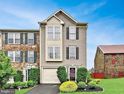 200 Georges Ct, NORTH WALES, PA, 19454-1474 | Card Image
