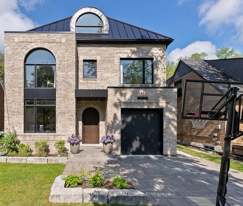 35 Worthington Cres, Toronto, ON, M6S3P5 | Card Image