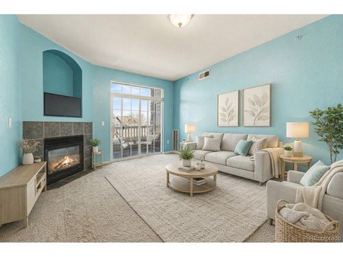 3-204-7440 S Blackhawk St, Englewood, CO, 80112-4320 | Card Image