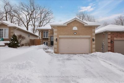 23 Masters Dr, House other with 2 bedrooms, 2 bathrooms and 3 parking in Barrie ON | Image 1