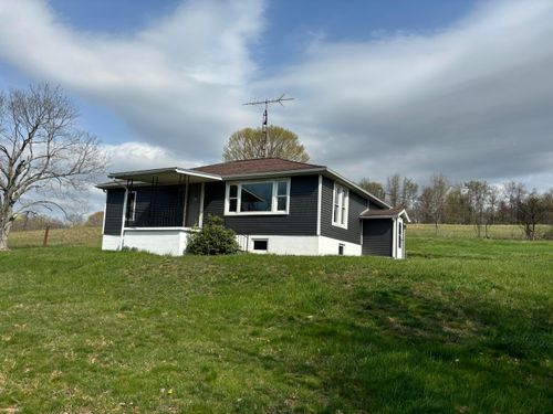 4174 Mainesville Rd E, Junction City, OH, 43748-9735 | Card Image