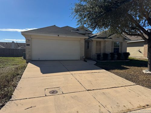 8462 Favero Cv, Converse, TX, 78109-3724 | Card Image