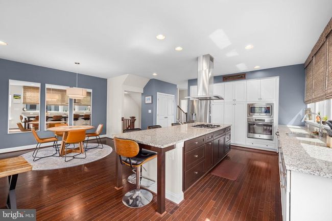 42294 Peregrine Ter, Townhouse with 4 bedrooms, 4 bathrooms and null parking in BRAMBLETON VA | Image 10