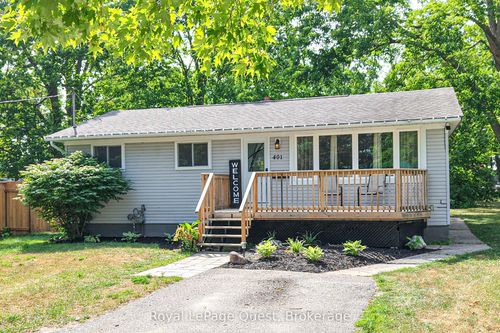 401 Mississaga St W, Orillia, ON, L3V3C4 | Card Image
