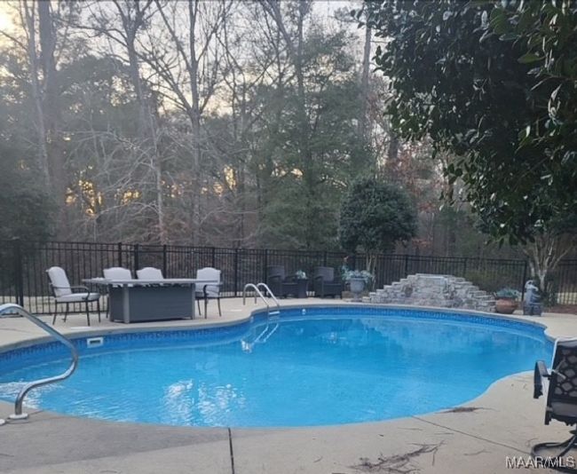 Pool has a cover for the winter | Image 59