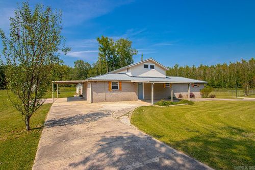 1305 Glenn Rd, Jacksonville, AR, 72076-8971 | Card Image