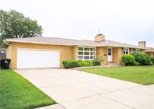 1067 Woodstock Ave, Tonawanda, NY, 14150-4639 | Card Image