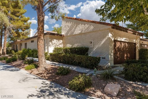 3017 Conquista Court, Las Vegas, NV, 89121 | Card Image