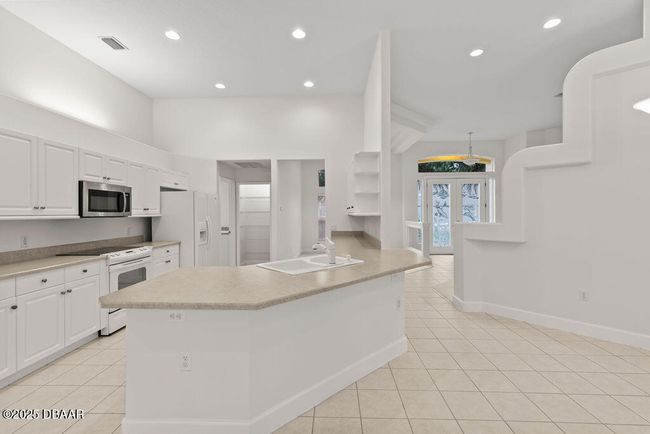 19 Black Water Way, House other with 3 bedrooms, 4 bathrooms and null parking in ORMOND BEACH FL | Image 11