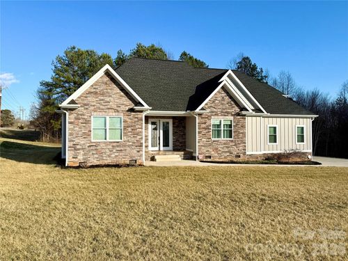 3508 Alfalfa St Ne, Conover, NC, 28613-7516 | Card Image