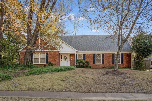130 Greenbriar Dr, Memphis, TN, 38117-3208 | Card Image