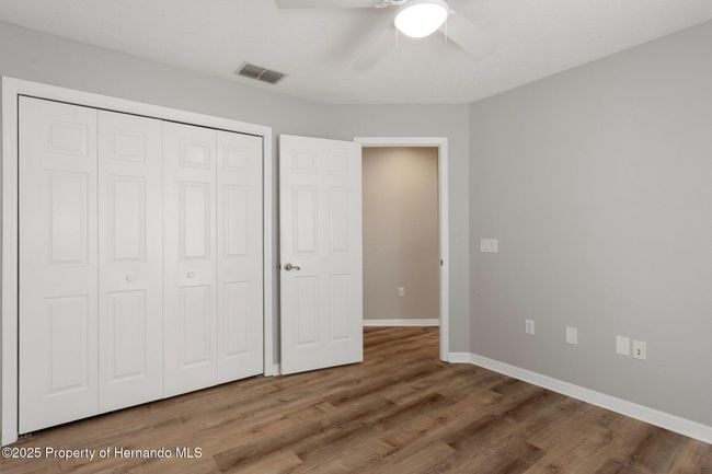 11242 Riddle Dr, House other with 3 bedrooms, 3 bathrooms and null parking in SPRING HILL FL | Image 31