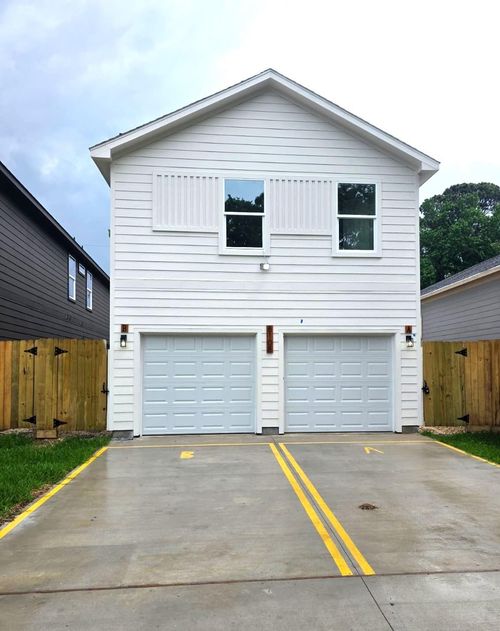 8108 De Priest Unit B, Houston, TX, 77088 | Card Image