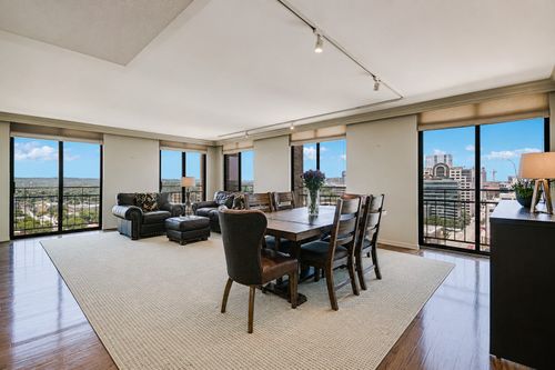1902-1122 Colorado St, Austin, TX, 78701-2141 | Card Image