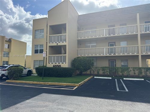 apt-306-6050 Nw 64th Ave, Tamarac, FL, 33319-2291 | Card Image