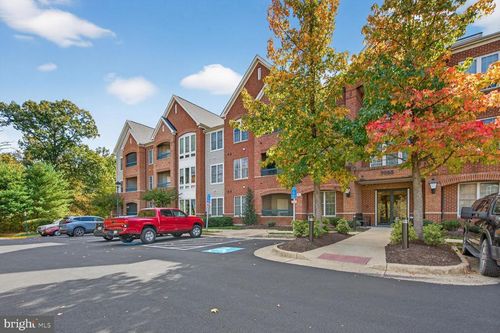 apt-203-7065 Heritage Hunt Dr, GAINESVILLE, VA, 20155-3168 | Card Image