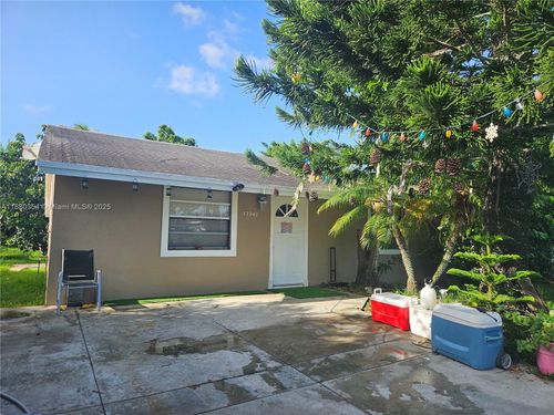 17361 Sw 303rd St, Homestead, FL, 33030-4816 | Card Image