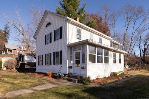 301 Queen St, Bristol, CT, 06010-6358 | Card Image