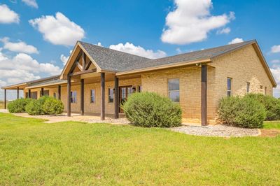 3911 Timber Wolf Trail, House other with 4 bedrooms, 2 bathrooms and 3 parking in Midland TX | Image 2