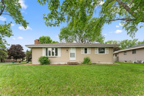 3503 Bryant Ave, Anoka, MN, 55303-1450 | Card Image