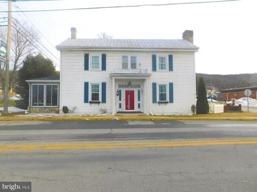 105 E Main St, WARDENSVILLE, WV, 26851-8561 | Card Image