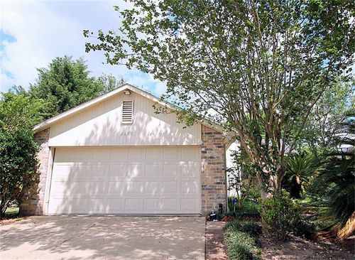 2403 Chimneystone Cir, Sugar Land, TX, 77479-1741 | Card Image