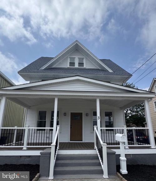 3 N Grove Ave, National Park, NJ, 08063-1236 | Card Image