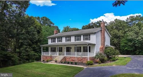 6040 Southgate Farm Rd, INDIAN HEAD, MD, 20640-3498 | Card Image