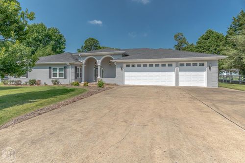 1725 Paragould Dr, Jonesboro, AR, 72405-8483 | Card Image