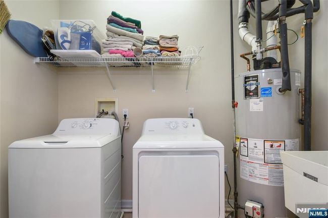 10108 Warrens Way, Townhouse with 2 bedrooms, 2 bathrooms and null parking in Wanaque NJ | Image 28