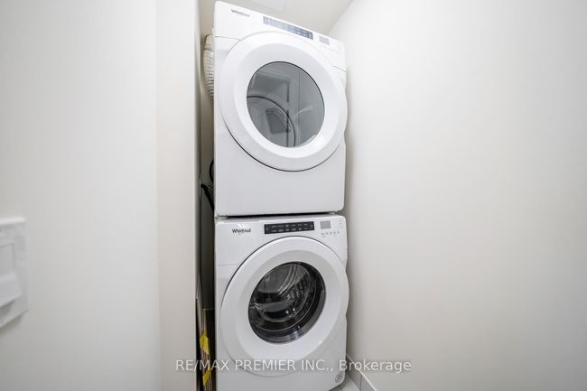 330 - 8960 Jane St, Condo with 2 bedrooms, 2 bathrooms and 1 parking in Concord ON | Image 21