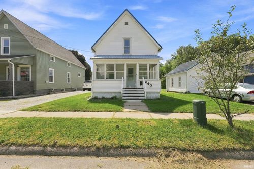 640 E Wayne Street, Kendallville, IN, 46755-1239 | Card Image