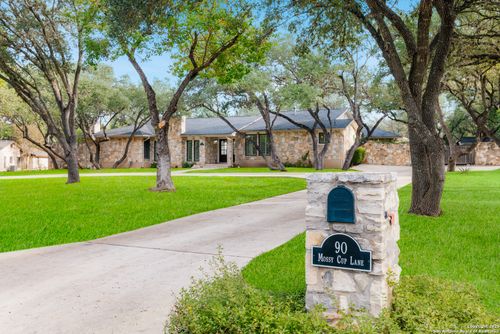 90 Mossy Cup St, Shavano Park, TX, 78231-1243 | Card Image