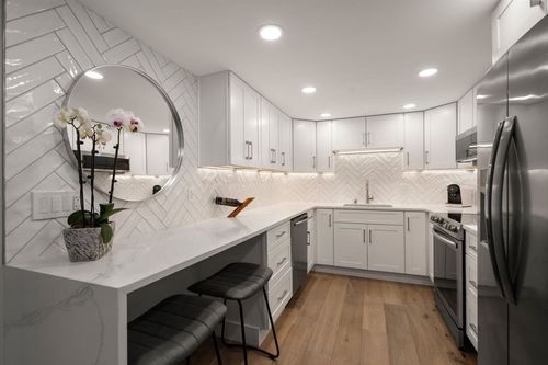 apt-712-45 Longwood Ave, Brookline, MA, 02446-5218 | Card Image