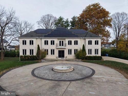 9116 Leesburg Pike, Vienna, VA, 22182-1655 | Card Image